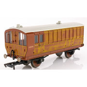 Hornby R40084 OO LNER4 Wheel Coach Brake Baggage 4103