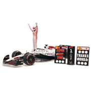 Minichamps 1/12 Oracle Red Bull Racing RB21 Max Verstappen Winner Japanese GP 2025 with Figurine 2 Pitboards and Position Board