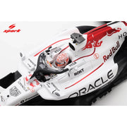 Spark 1/18 Red Bull Racing RB21 No.1 Max Verstappen Winner Japanese GP 2025 with Pit Board