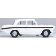 Oxford 76ACF007 1/76 Austin Cambridge Snowberry White/Embassy Maroon