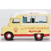 Oxford 76CA030 OO 1/76 Bedford CA Ice Cream Hockings