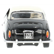 Oxford 76KG002 OO VW Karmann Ghia in Black / Lotus White