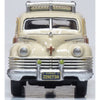 Oxford 87CB42003 HO Chrysler Town and Country Woody Wagon 1942 Catalina Tan