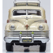Oxford 87CB42003 HO Chrysler Town and Country Woody Wagon 1942 Catalina Tan