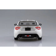 Aoshima A005418 1/32 Toyota 86 Crystal White Pearl Snap Kit