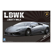 Aoshima A005990 1/24 LB Works Lamborghini Huracan Version 2