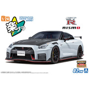 Aoshima A006592 1/24 Snap R35 Nissan GT-R Nismo Special Edition 2022 Brilliant White Pearl