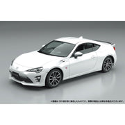 Aoshima A006884 1/32 Snap Toyota 86 (Crystal White Pearl)