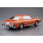 Aoshima A006993 1/24 Nissan P332 Cedric/Gloria 4HT2800 Brougham '78