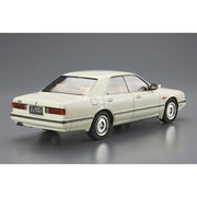 Aoshima 020082 1/24 Nissan Y31 Cima Type II Limited '90