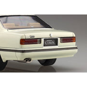 Aoshima 020082 1/24 Nissan Y31 Cima Type II Limited '90