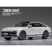 Academy 15620 1/24 Hyundai Grandeur GN7