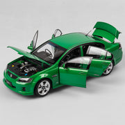 Authentic Collectibles ACD18HVE1M 1/18 2006 Holden VE Commodore SS V Atomic Green