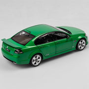 Authentic Collectibles ACD18HVE1M 1/18 2006 Holden VE Commodore SS V Atomic Green