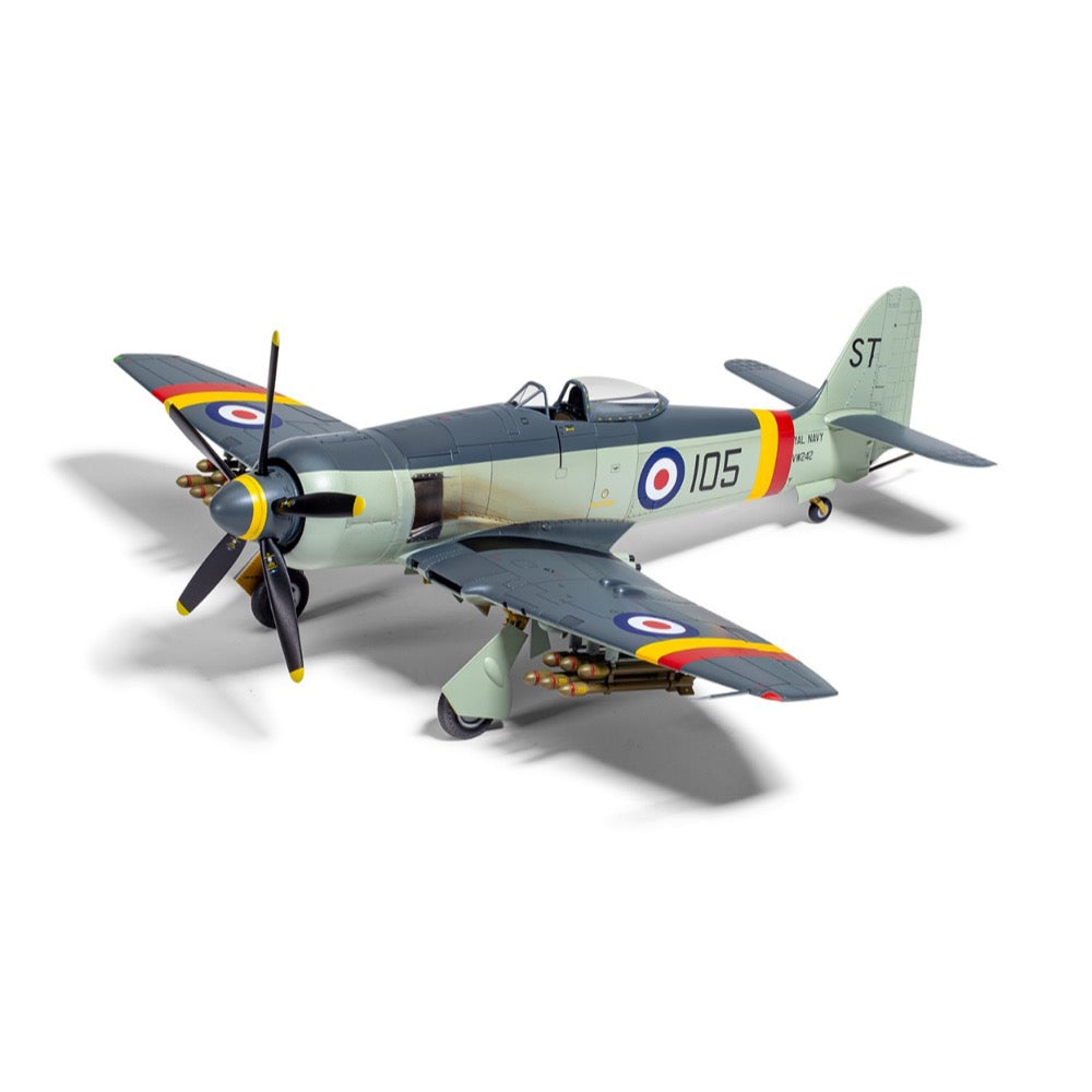 Avions & hélicoptères - Hawker Sea Fury FB.11, 1/72, PM Model Avions & hélicoptères - Hawker Sea Fury FB.11, 1/72, PM Model