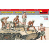 AK Interactive 35504-B Pz.Kpfw.IV Ausf.D Afrika Korps + 5 Figures German Tank Crew