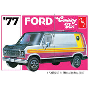 AMT 1108M 1/25 1977 Ford Cruising Van