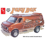 AMT 1265 1/25 1975 Chevy Van "Foxy Box"