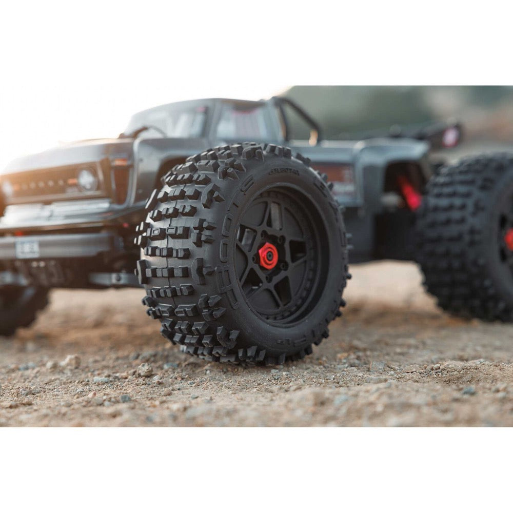 Arrma Outcast V2 4X4 BLX 4S RC Stunt Truck Gunmetal ARA4410V2T3