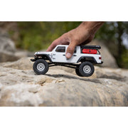 Axial 1/24 SCX24 Jeep Gladiator Crawler White AXI00005V2T4