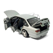 Biante 1/18 1995 HSV VS GTS Silver Mink