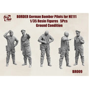 Border Model 1/35 German Bomber Pilots for He111 Ground Condition