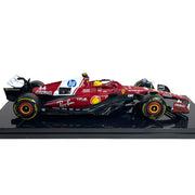 Bburago 16822H 1/18 Ferrari SF-25 No.44 Lewis Hamilton with Showcase 4893993020904