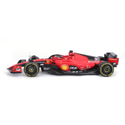 Bburago 26809 1/24 2023 Ferrari SF23 with Leclerc Driver Figurine No.16