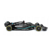 Bburago 28037 1/24 2023 Mercedes AMG W14 with Russell Driver Figurine No.63