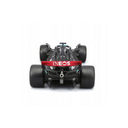 Bburago 28037 1/24 2023 Mercedes AMG W14 with Russell Driver Figurine No.63