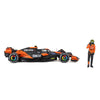 Bburago 28040N 1/24 McLaren MCL38 2024 No.4 Lando Norris with Figure