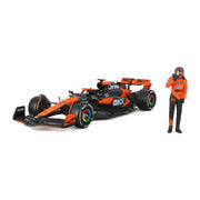 Bburago 28040P 1/24 McLaren MCL38 2024 No.81 Oscar Piastri with Figure