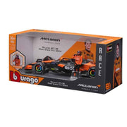 Bburago 28040P 1/24 McLaren MCL38 2024 No.81 Oscar Piastri with Figure