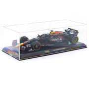 Bburago 28056V 1/24 Red Bull RB20 No.1 Max Verstappen with Helmet and Showcase