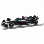 Bburago 28063R 1/24 Mercedes W15 2024 No.63 George Rusell with Helmet and Showcase