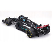 Bburago 28503R 1/24 2023 Racing Model Kit F-1 Mercedes-AMG W14 No.63 Russell with Helmet