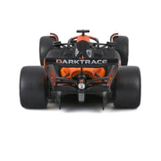 Bburago 28505P 1/24 2024 Race Model Kit F-1 McLaren MCL38 No.81 Piastri with Helmet