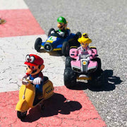 Carrera 81067P 1/18 2.4 GHz Radio Controlled Mario Kart Mach 8 Luigi