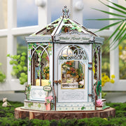 CuteBee Windsor Flower House DIY Kit
