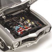 Classic Carlectables 18866 Holden LJ Torana XU-1 Baroda Silver