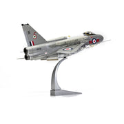 Corgi AA28404 1/48 English Electric Lightning F.6 RAF No. 5 Sqn RAF Leconfield