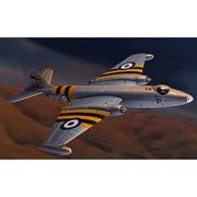 Corgi AA34711 English Electric Canberra B.6 WT370 Operation Musketeer 1956