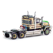 Drake Collectibles Z88011 1/50 Mack Bicentennial Superliner Captain Starlight