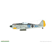 Eduard 84117 1/48 Fw 190A-4 with Engine Flaps and 2-Gun Wings Weekend Ed