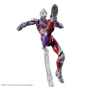 Bandai 5062076 Figure-Rise Standard Ultraman Suit Tiga Action