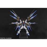 Bandai 5063056 PG 1/60 Strike Freedom Gundam Seed