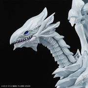 Bandai 50650221 Figure-rise Standard Amplified Blue-Eyes White Dragon Yu-Gi-Oh