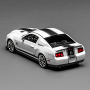 GreenLight x MotorHelix 1/64 Ford Mustang Shelby GT500 Super Snake 2007 White