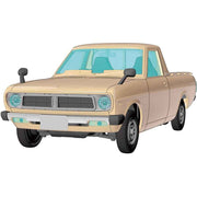 Hasegawa 1/32 Datsun Sunny Truck (B121) Middle Version Short Body Beige