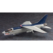 Hasegawa 1/72 Area 88 F-8E Crusader "Shin Kazama"